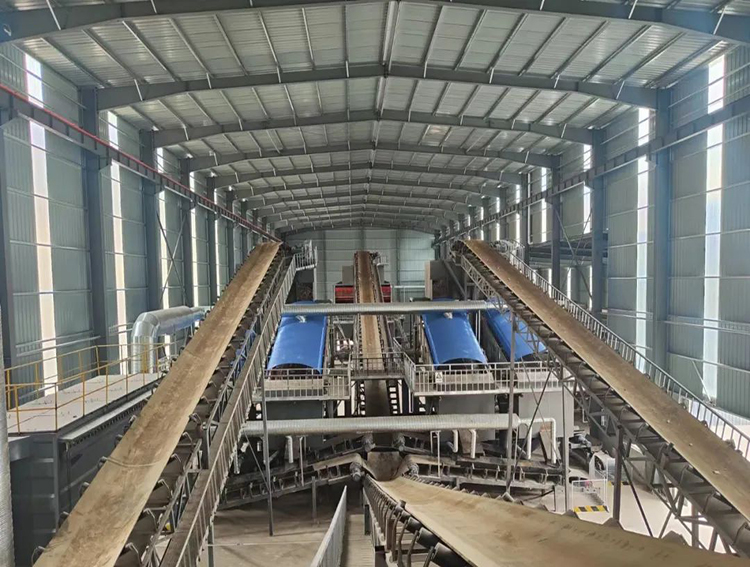 【東蒙解讀】成功入選甘肅省“定西市綠色礦企樣板工程”！這套東蒙時(shí)產(chǎn)700噸花崗巖干、濕法合用精品骨料生產(chǎn)線項(xiàng)目究竟憑啥？